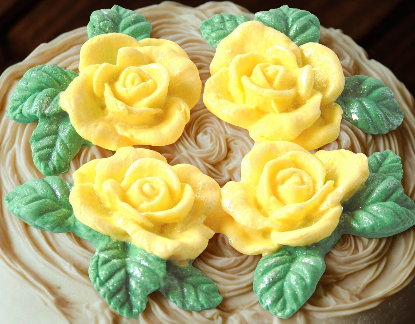 Set 4 Glittered Rose Garland Wedding Edible Rose Toppers