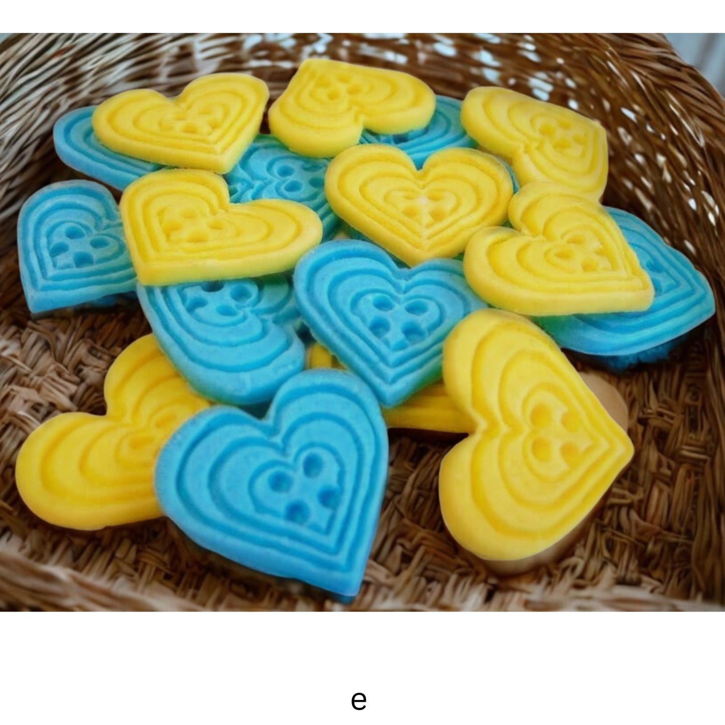18 Edible Coloured Heart Shaped Buttons Cupcake Cake Toppers