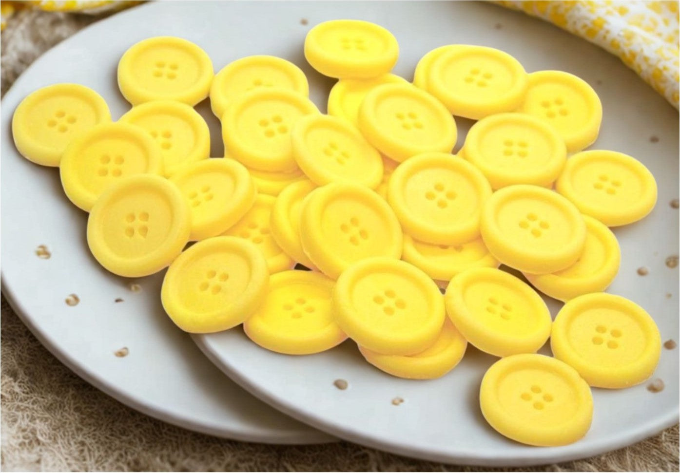 Pack 30 Round Coloured Buttons Edible Cupcake Cake Toppers